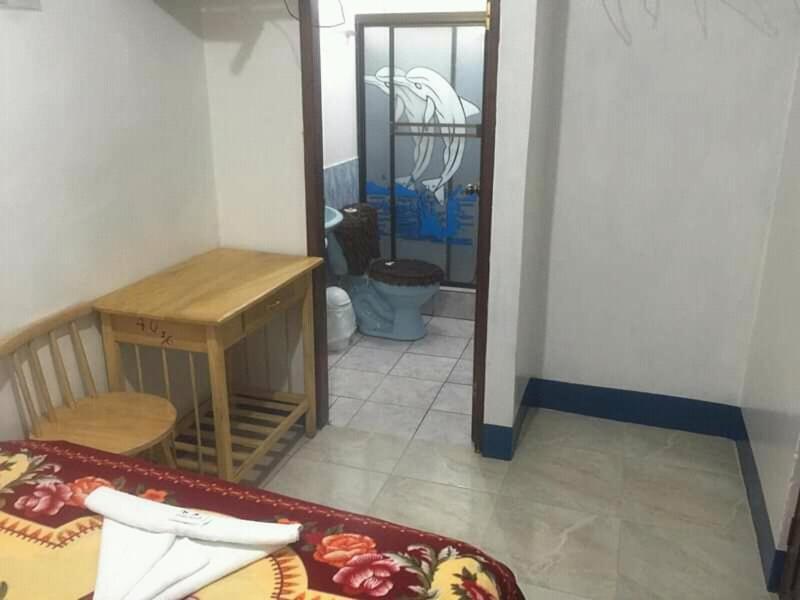 Hostal Albatros Сан-Крістобаль Екстер'єр фото