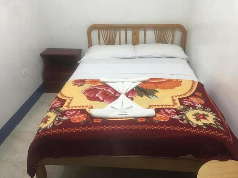 Hostal Albatros Сан-Крістобаль Екстер'єр фото